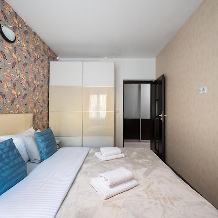 Park Praski 2-Bedroom Apartment Varşova Dış mekan fotoğraf